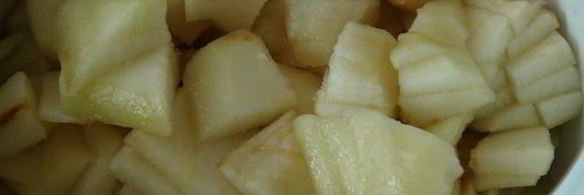 грушевый пирог с хрустящей посыпкой