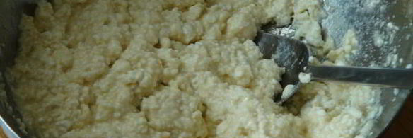 грушевый пирог с хрустящей посыпкой