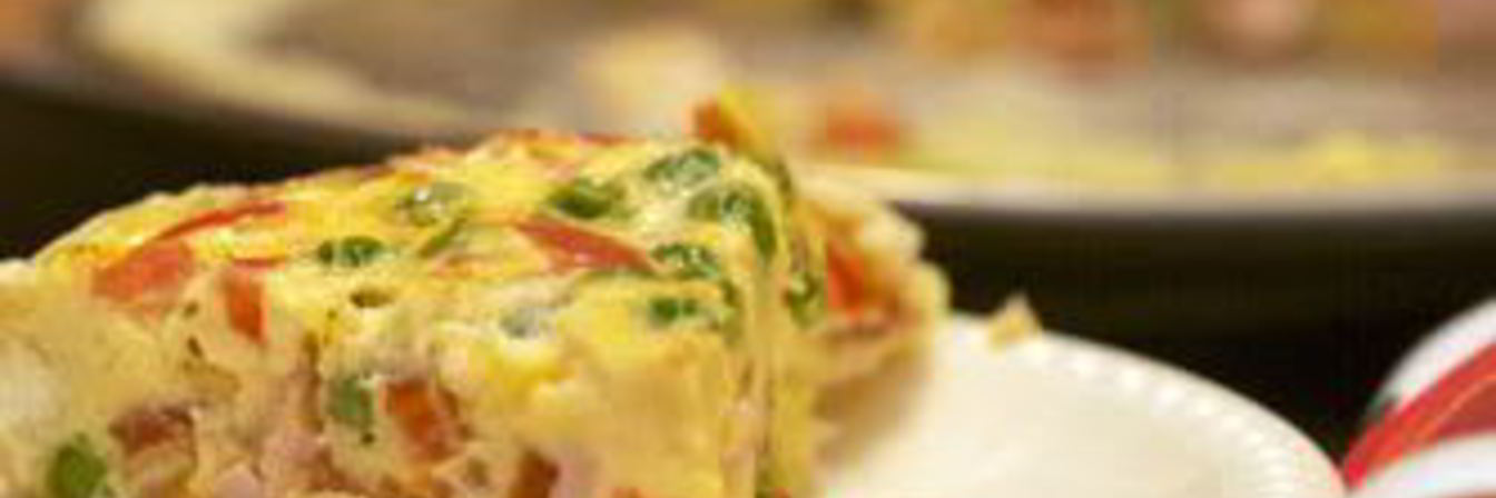 Киш с овощами и мясом