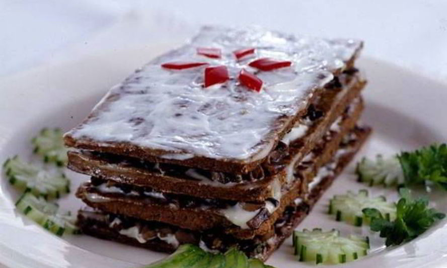 Рецепт многослойного пирога из печени