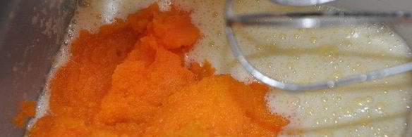 перевернутый тыквенный пирог с клюквой