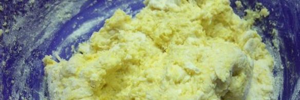 песочный пирог с омлетом