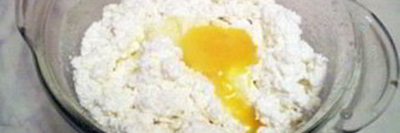 песочный пирог с творожной начинкой