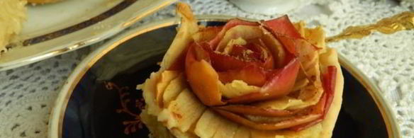 пирог-кольцо с яблочными розами