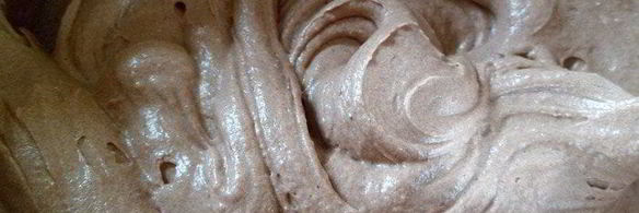 пирог с абрикосами и взбитыми сливками