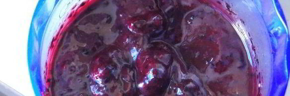 пирог с черной смородиной