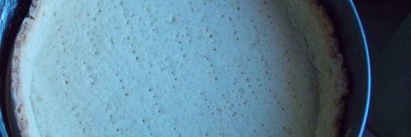 пирог с черной смородиной