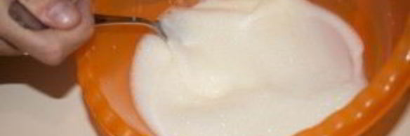 пирог с капустой и рыбной консервой