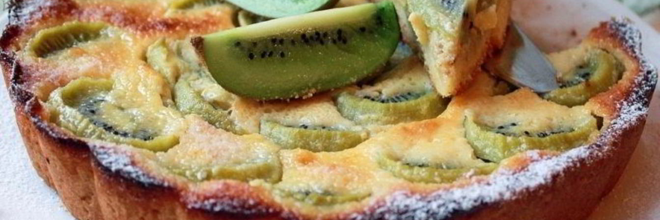 Пирог с киви в мультиварке