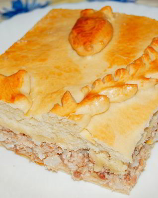 Пирог с курицей и рисом