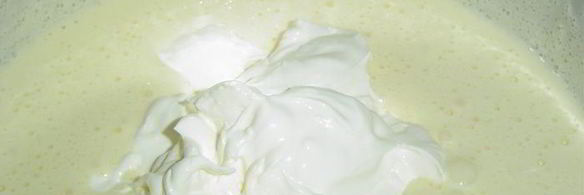 пирог с малиной и орехами