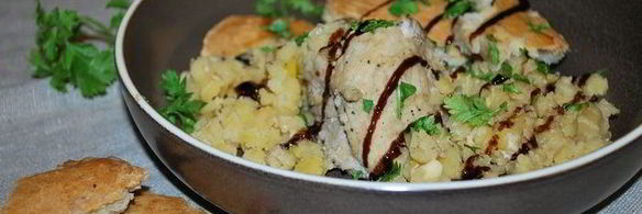 пирог с томленым мясом и горохом