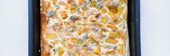 пирог с тыквой и голубым сыром