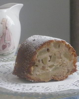 Постный медово-грушевый пирог