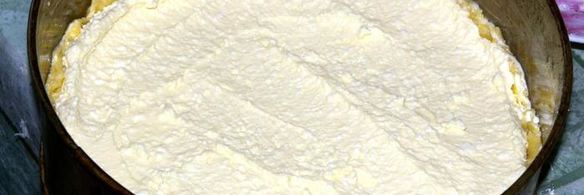 творожный пирог четыре ягоды