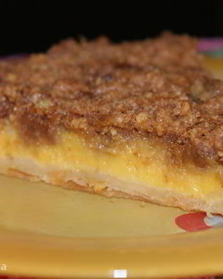 Тыквенный пирог с ореховой крошкой