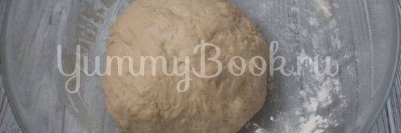 быстрые дрожжевые пирожки с вишней