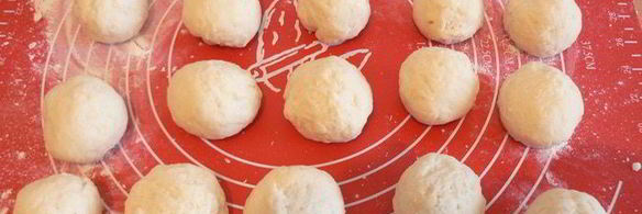 быстрые пирожки с капустой и сердечками