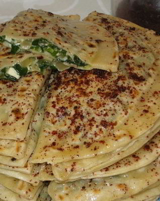 Кутабы с зеленью армянские