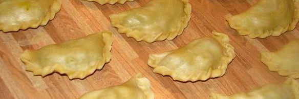 малазийские слоеные пирожки