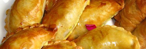 малазийские слоеные пирожки