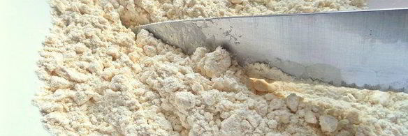 мясные пирожки из хрустящего теста