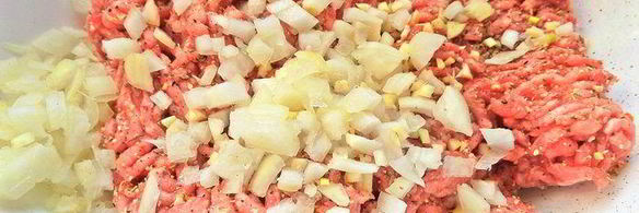 мясные пирожки из хрустящего теста