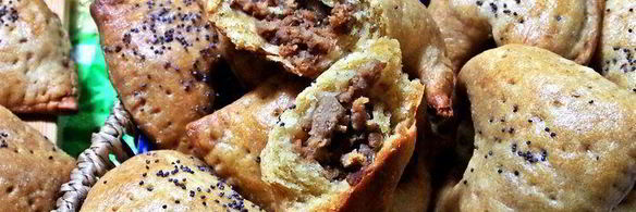 мясные пирожки из хрустящего теста
