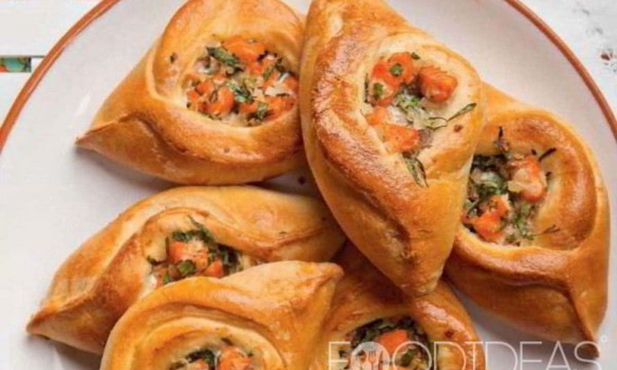 Рецепт пирожков из слоеного теста с рыбой