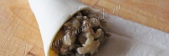 пирожки с грибами и сыром