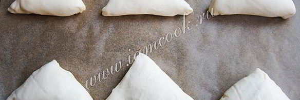 пирожки с грибами и сыром