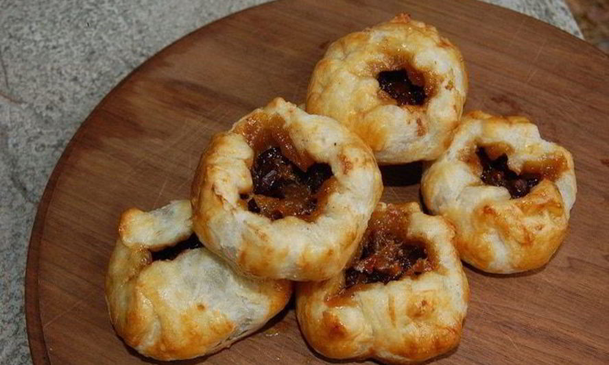 Рецепт пирожков с изюмом