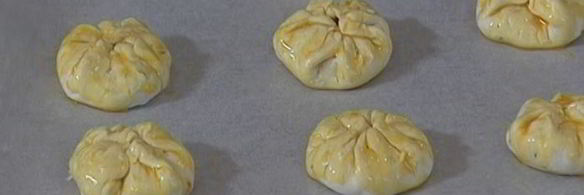 пирожки с изюмом