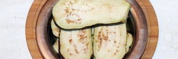 пирожки с крабовыми палочками и баклажаном