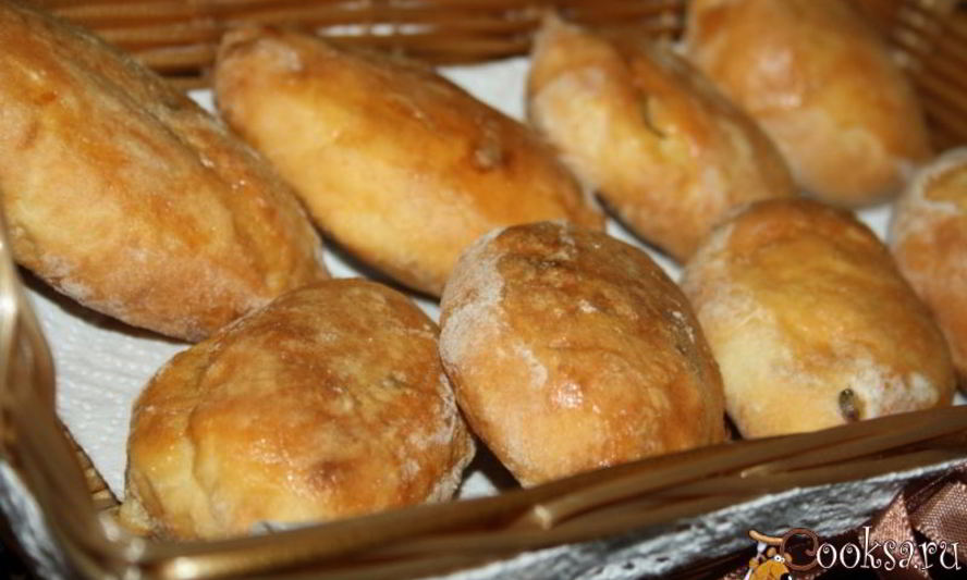 Рецепт пирожков с мясом и сыром на творожном тесте в духовке