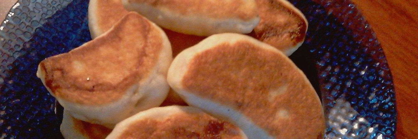 Пирожки с повидлом на сковороде