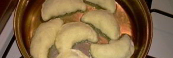 пирожки с повидлом на сковороде