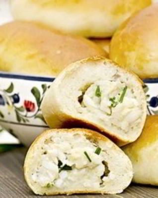 Пирожки с рисом и луком
