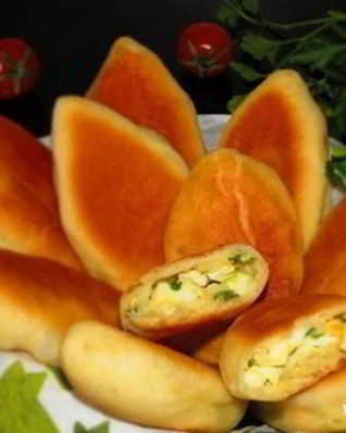 Пирожки с рисом и яйцом