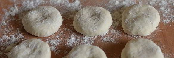 пирожки с творогом