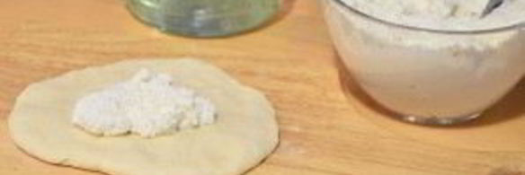 пирожки с творожной начинкой