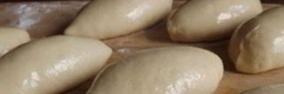 пирожки с яйцом и зеленым луком