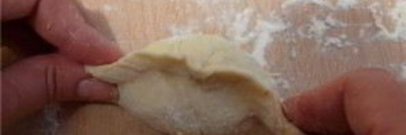 пирожки с яйцом