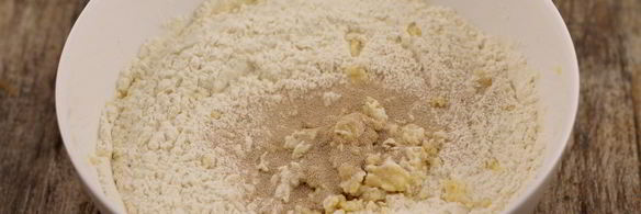 пирожки со смородиной