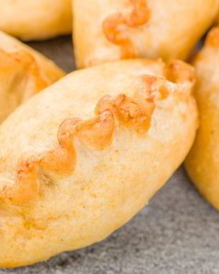 Пирожки в духовке с мясом