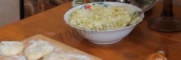 пирожки в мультиварке с капустой