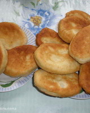 Пирожки жареные с картошкой