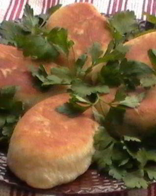 Пирожки Зимние с домашним паштетом и картофелем