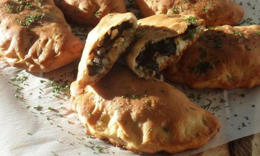 Рецепт постных пирожков с рисом и грибами