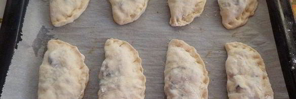 постные пирожки с рисом и грибами